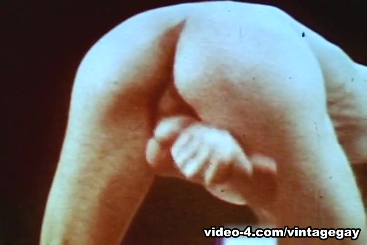 VintageGayLoops Video: Jack Mehoff Solo