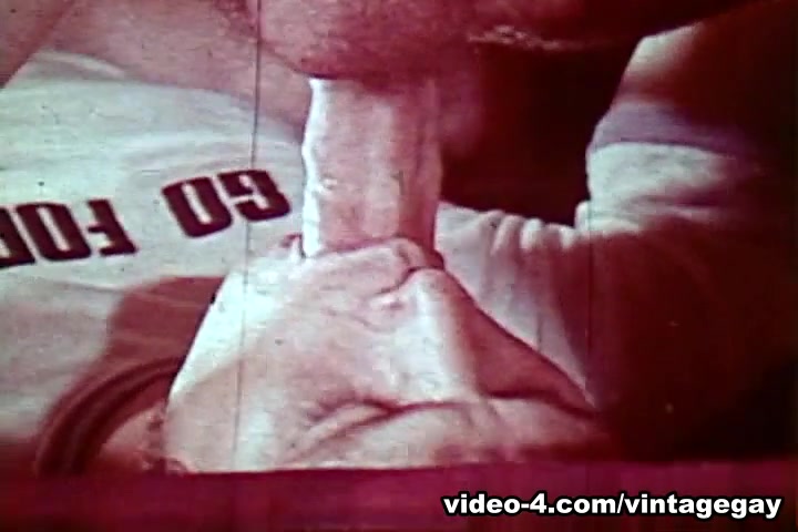 VintageGayLoops Video: Late Package