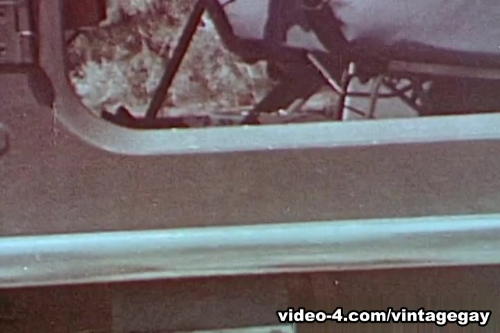 VintageGayLoops Video: The Creek