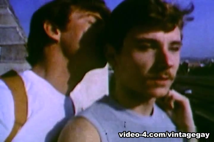 VintageGayLoops Video: Shower Sex