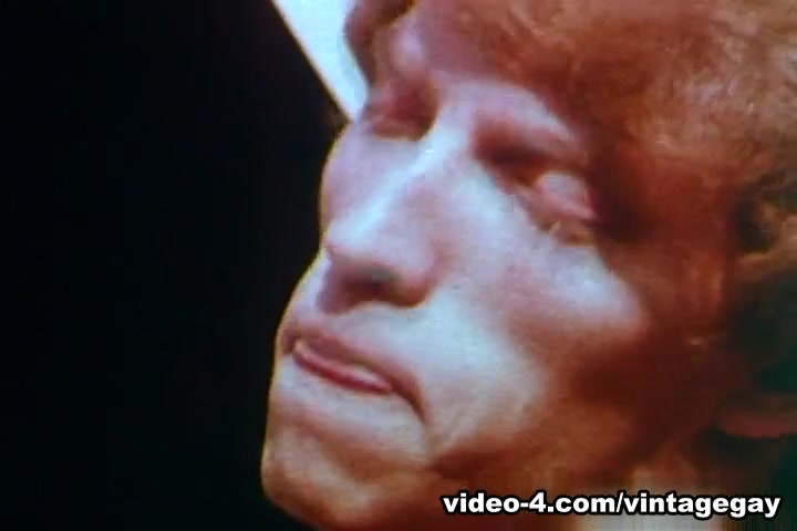VintageGayLoops Video: Worksite Lust