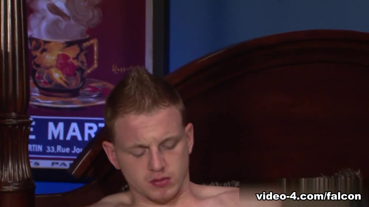 Members Exclusive XXX Video: Calvin Koons, Evan Mercy
