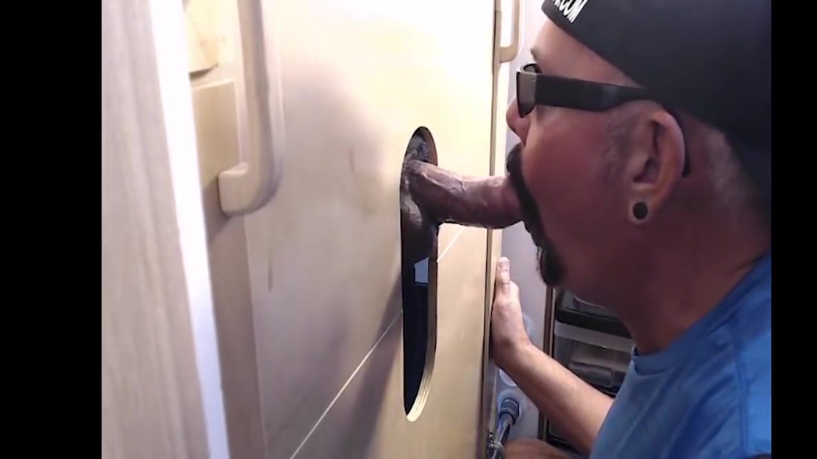 Gay Cum Addict Sucks Gloryhole Hard Cock At His Home