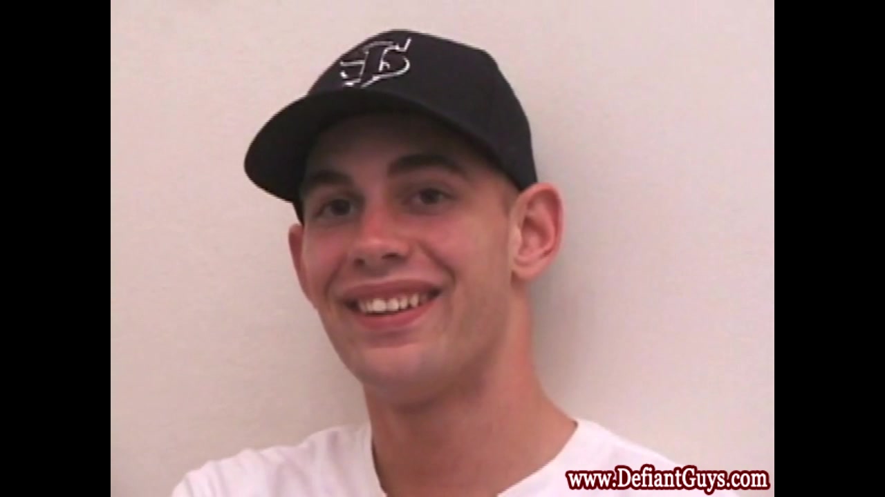 Young amateur stimulates his tight untouhed ass