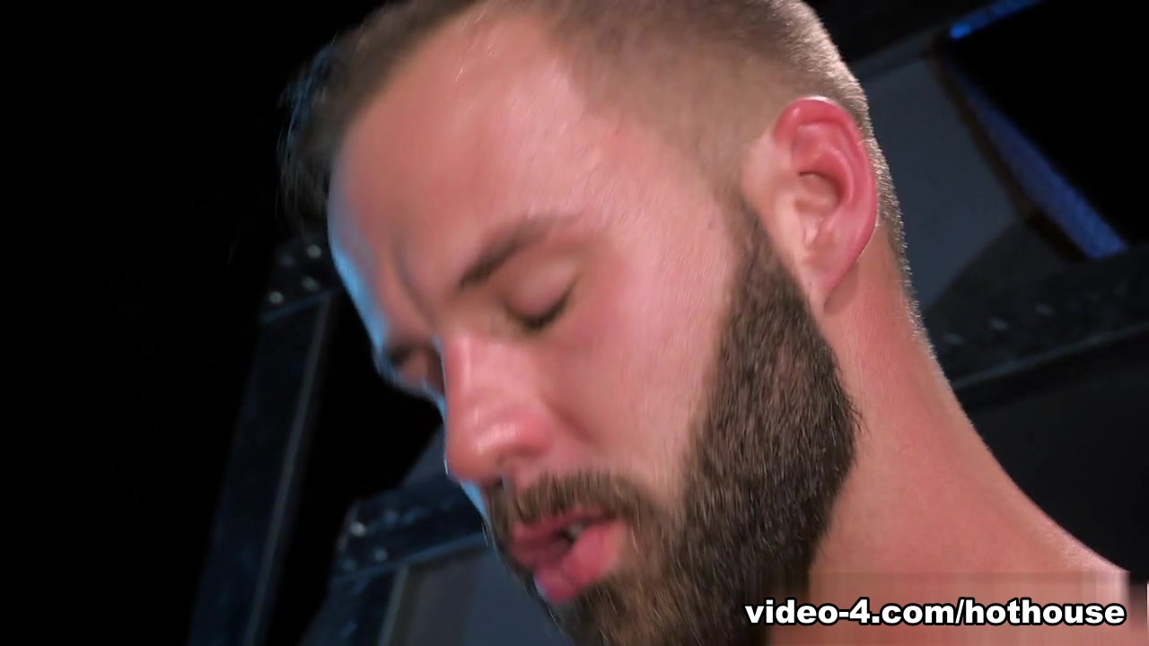 Chris Bines & Jimmie Slater in Monumental Ass Video