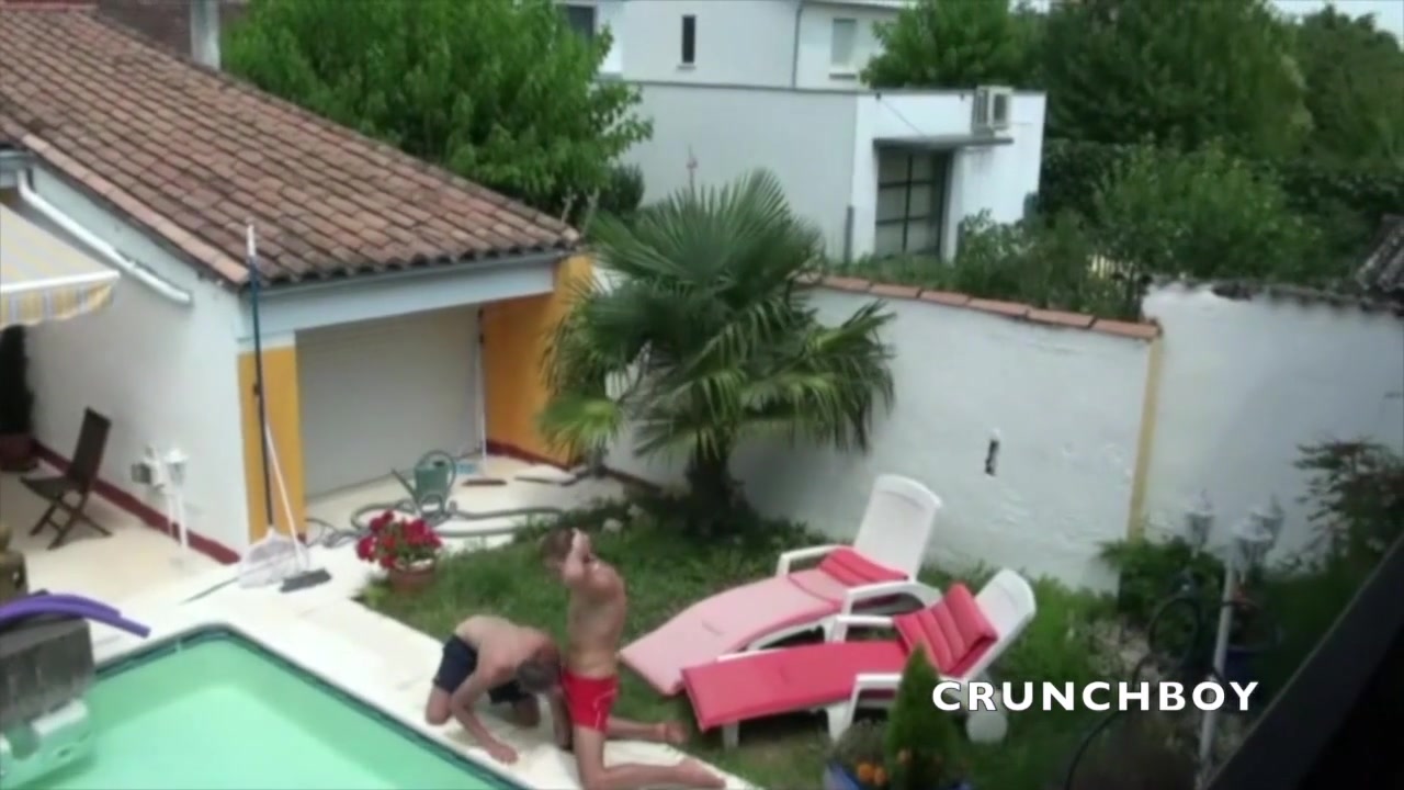 Straight fucked by the French pornstar Jordan Fox in the swimming pool - CrunchBoy