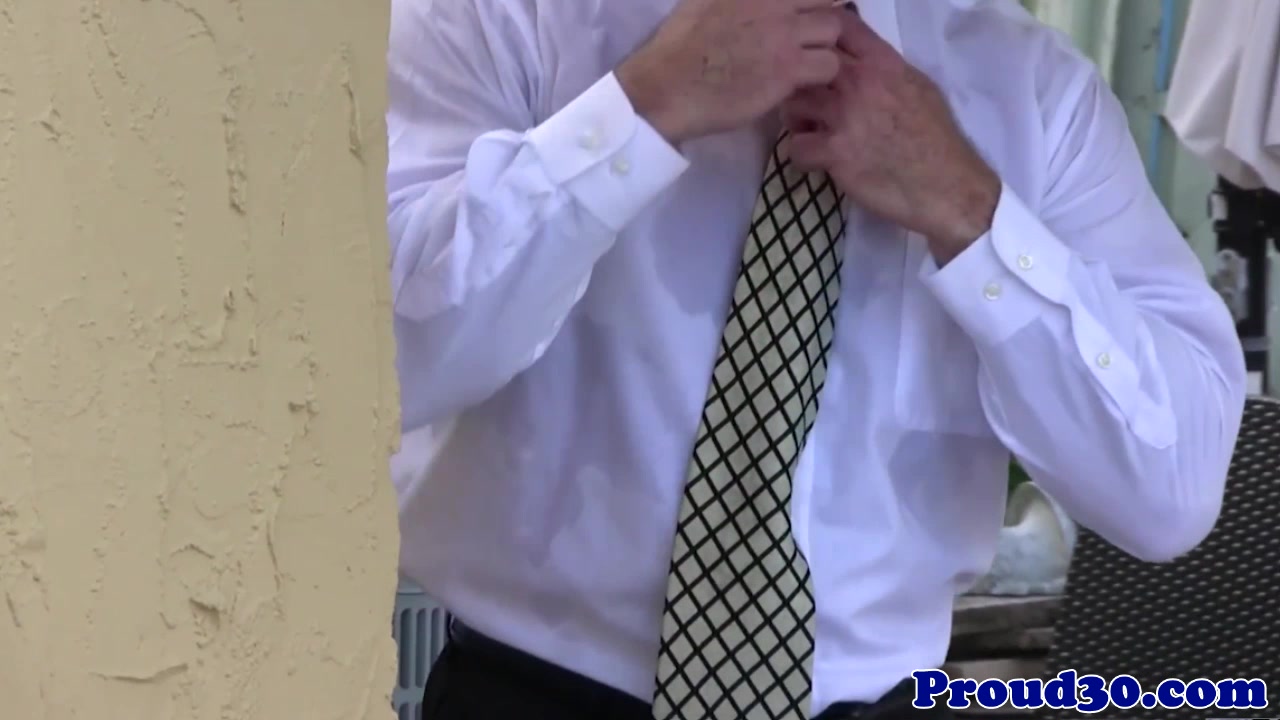 Outdoor bear assfucking muscle before cumming
