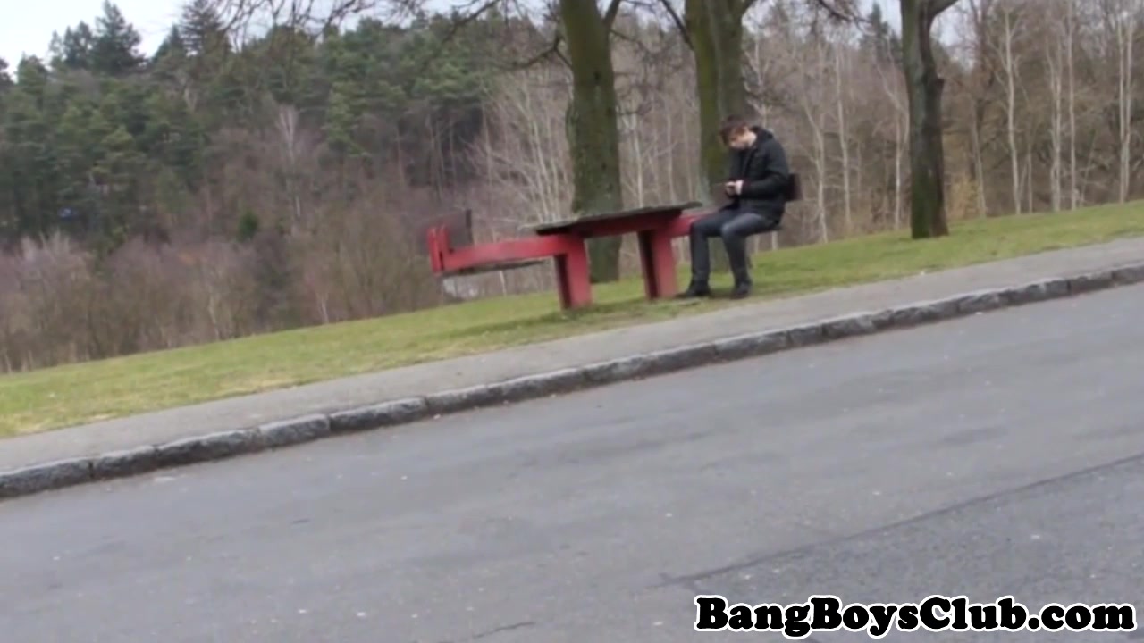 Outdoor euro bareback fucked before cumshot