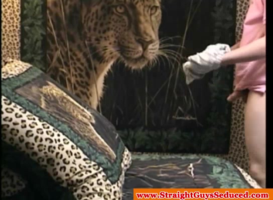 Straightbait twink sucked off by older male