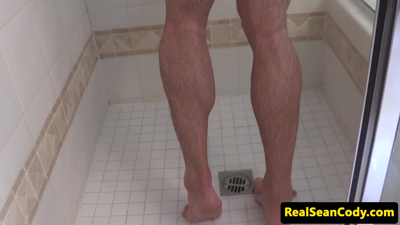 Solo hunk tugs and thrusts until he cums
