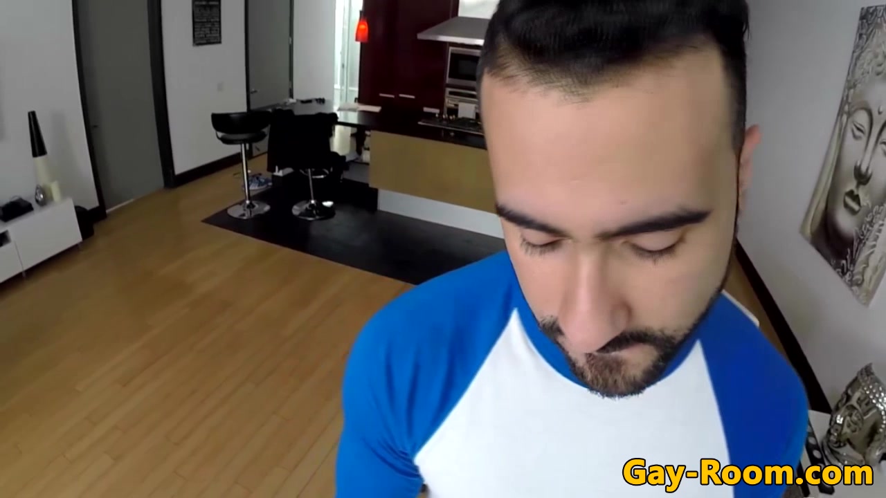 Tattooed hunk pounds jock after blowjob