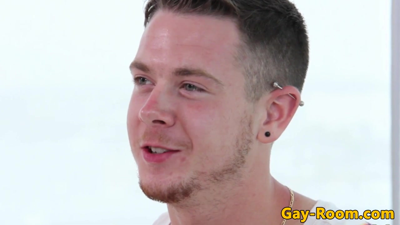 Pierced gaycasting twink buttfucked after modeling