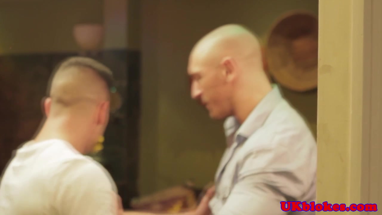 Two muscular british benders banging
