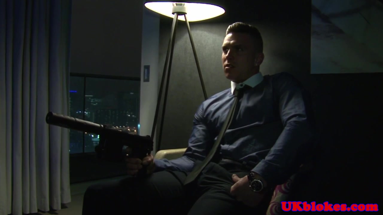 Muscular british bad boys fuck at night