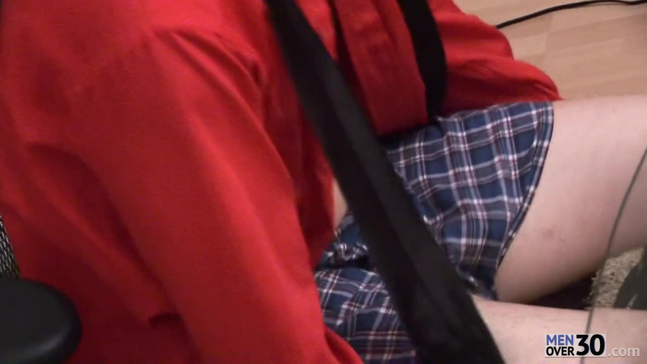 MenOver30 Video: Stress Relief