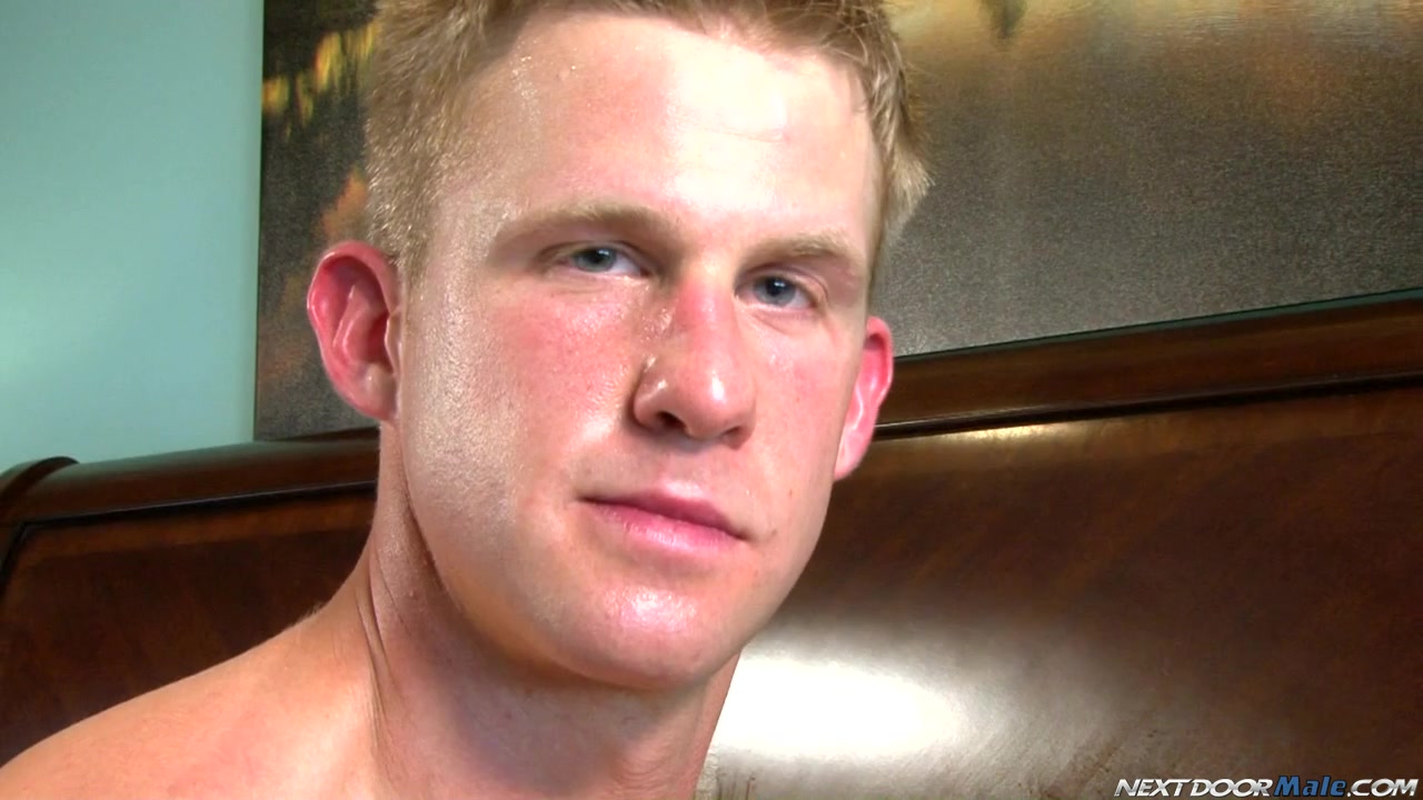 NextdoorMale Video: Tom Lansing