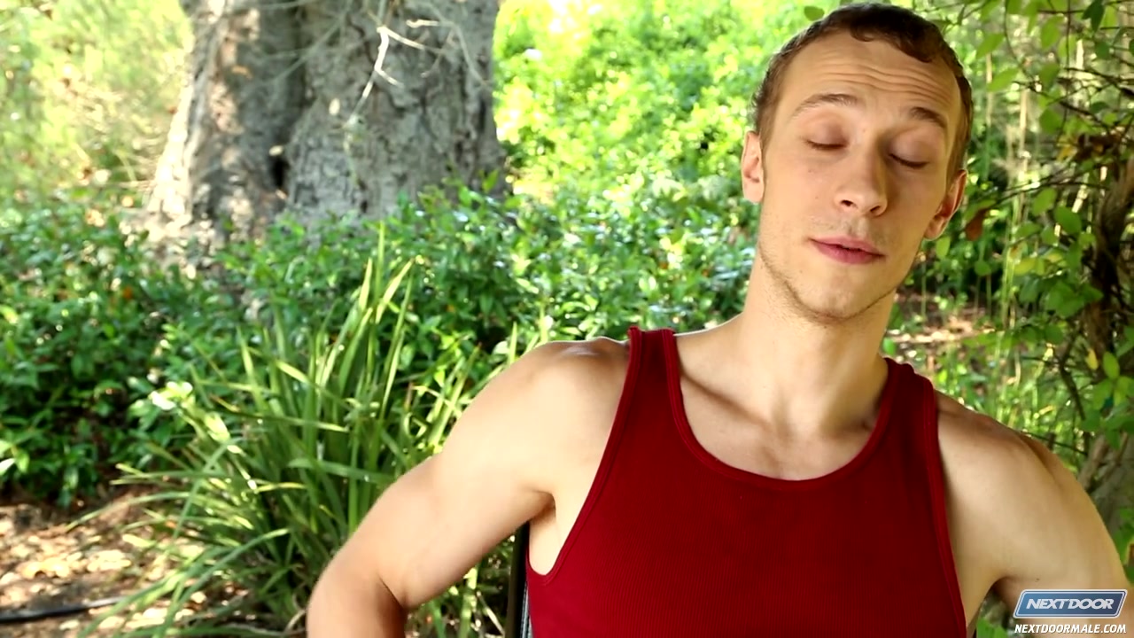NextdoorMale Video: Paris Jones