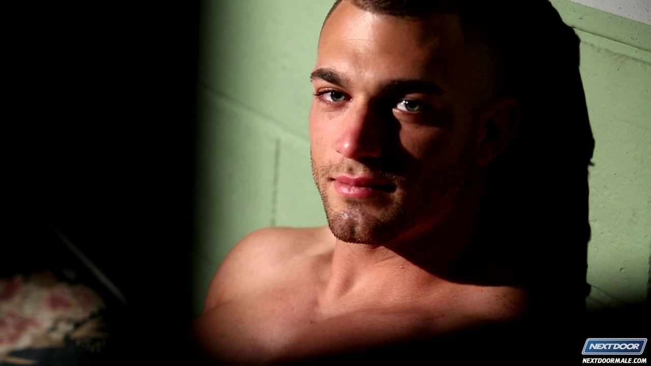 NextdoorMale Video: Alekzander