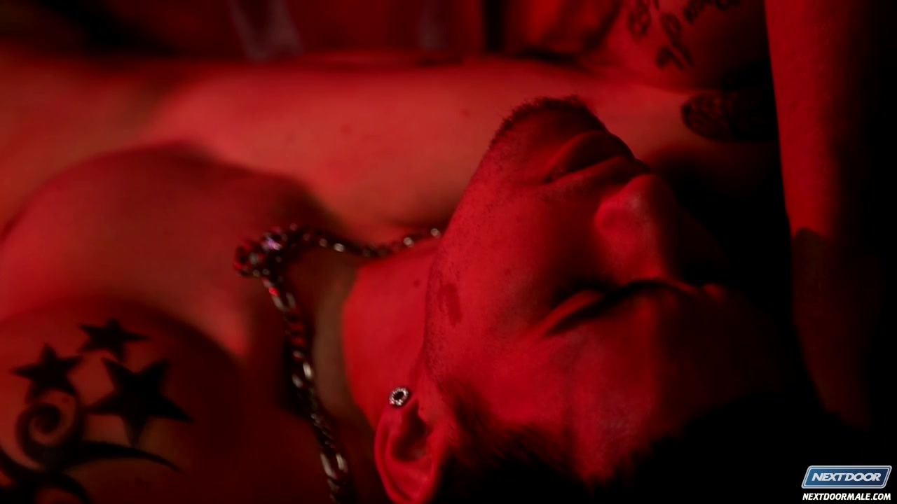 NextDoorBuddies Video: Trevor Wright