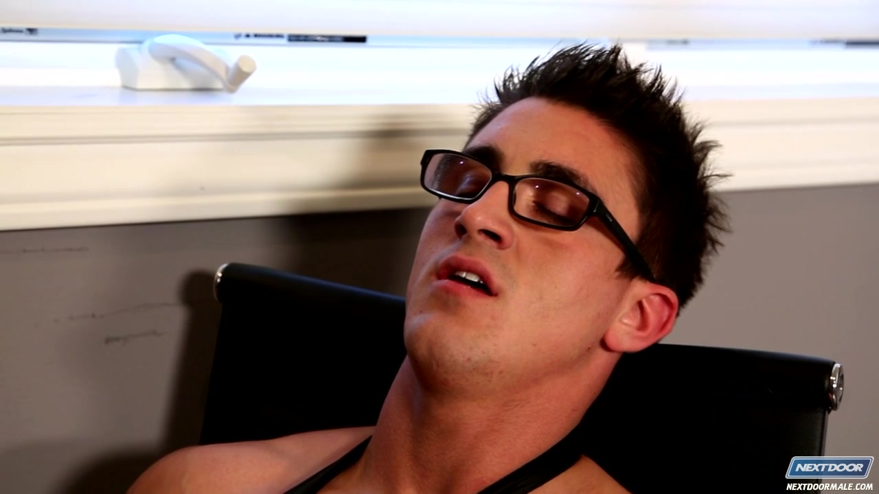 NextDoorBuddies Video: Casual Encounter