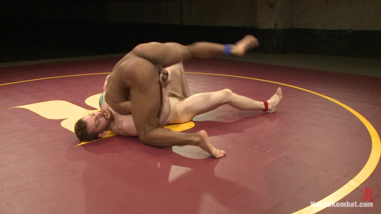 NakedKombat Troy The Tank Sparks vs Sebastian The Tiger Keys