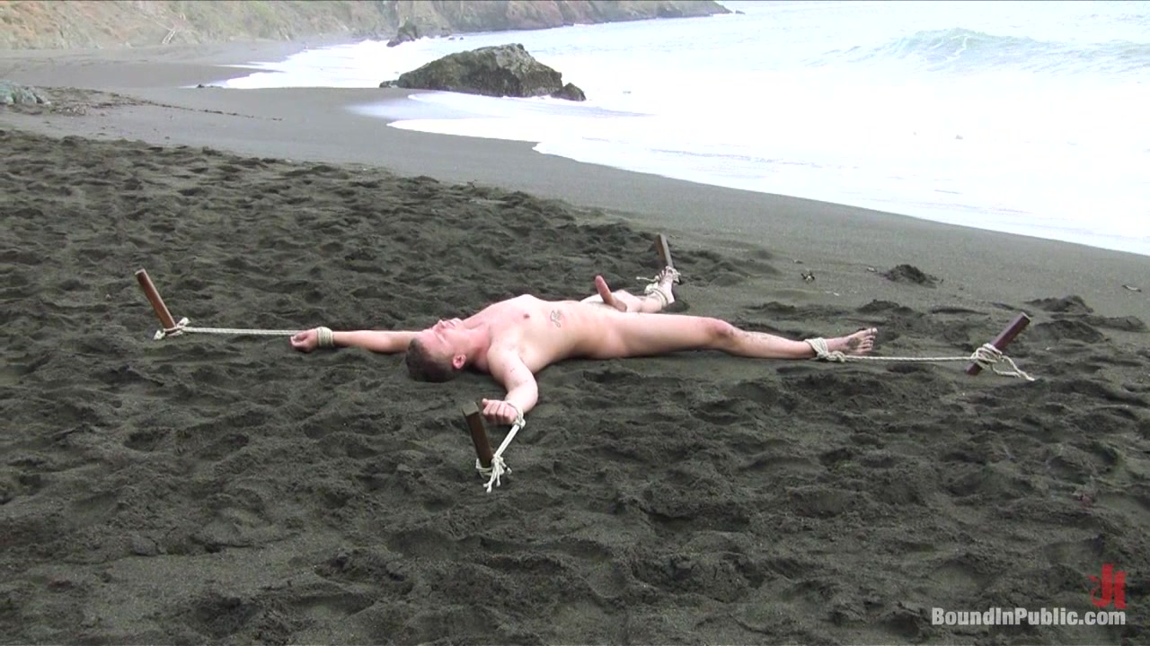 Bound in Public. Sex on The Beach