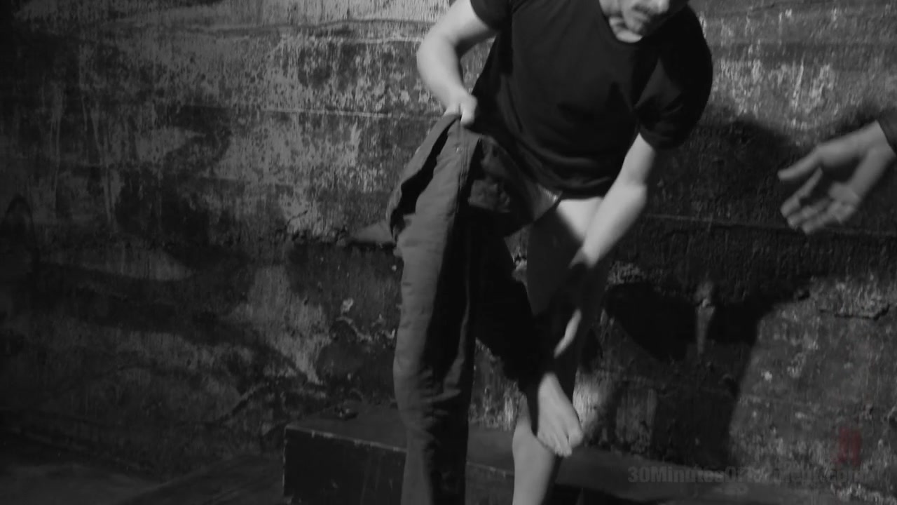 30 minutes Of Torment. Damien Moreau takes the ultimate challenge and begs for more