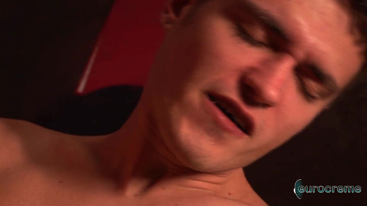 Eurocreme: Lucas Davidson and McKensie Cross