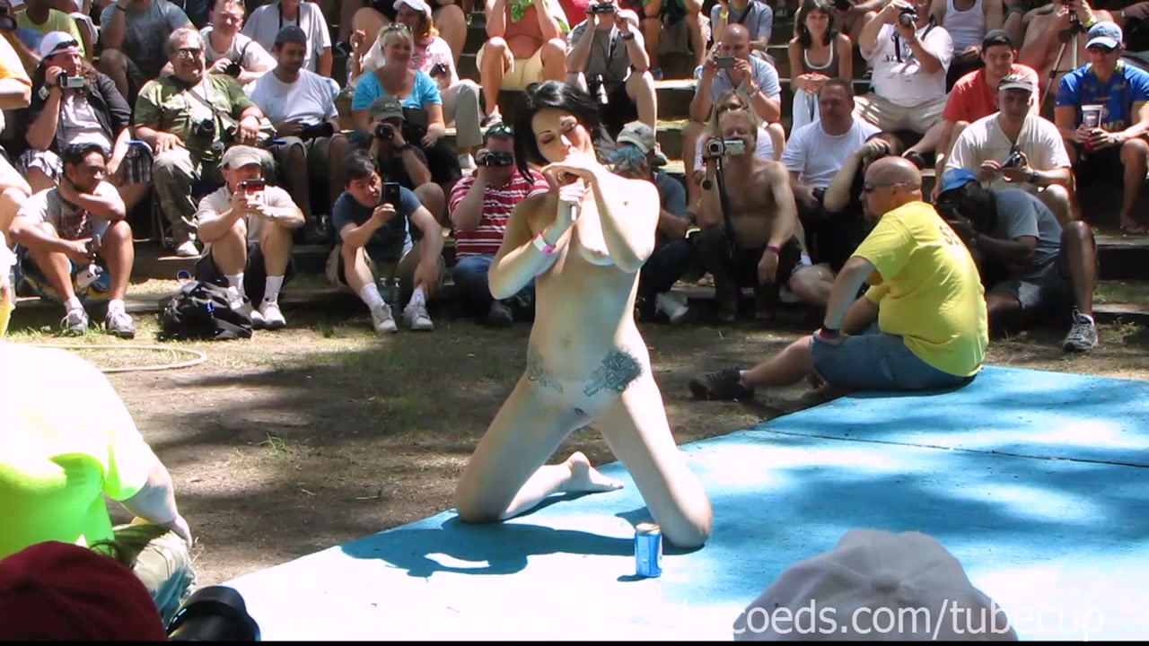 chicago amateurs oil wrestling at nudist resort