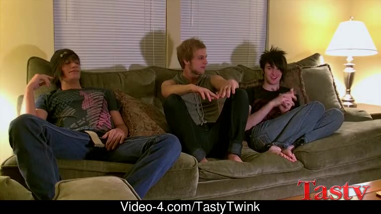 Erik, Tristan, Aron - A 3Some with Handcuffs