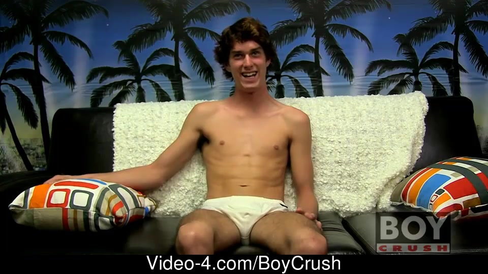 British gay amateur audition and masturbation