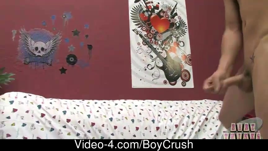 Lexx Jammer and Jordan Ashton are 2 excited boy-friends who just wish to acquire down to business