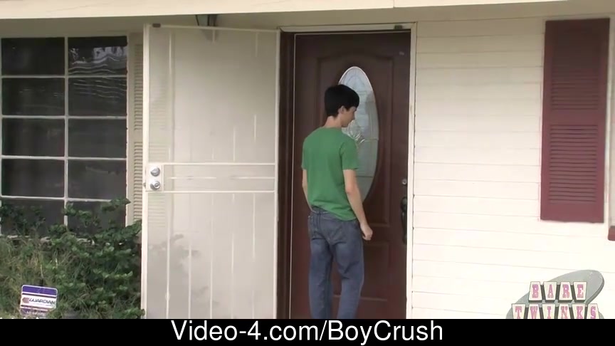 Patrick Kennedy get to have been expecting impatiently for Noah Carlisle to arrive cuz as pretty soon as Noah rings the doorbell hes grabbed and pulled inside