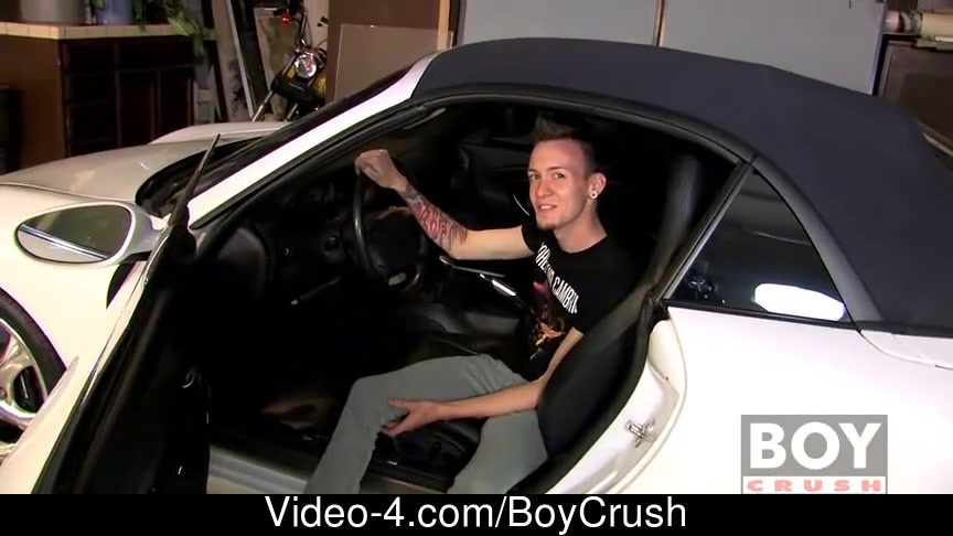 Porsches are fast but Chris Jett is faster! New off his 21st birthday this porn newcomer says BoyCrush has been treating him well