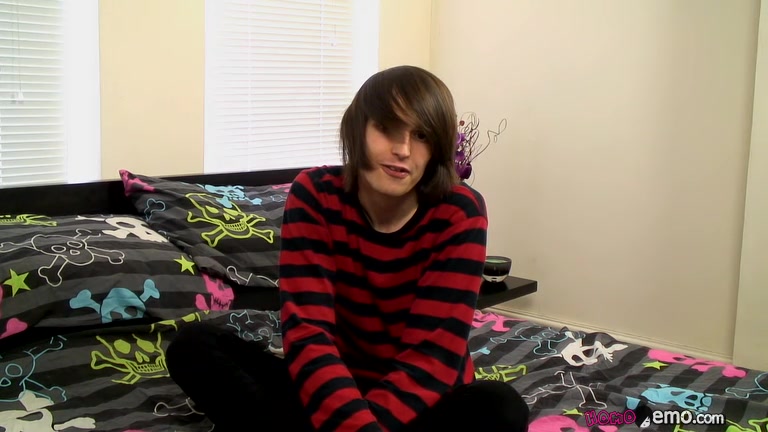 Mikey Likes The Feel Of A Butt Plug - Mikey Red Jerks