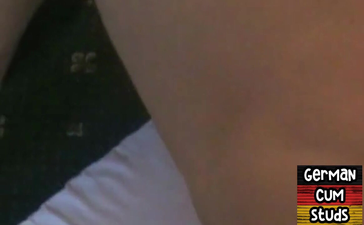 Real German bottom 3some fucked in homemade closeup