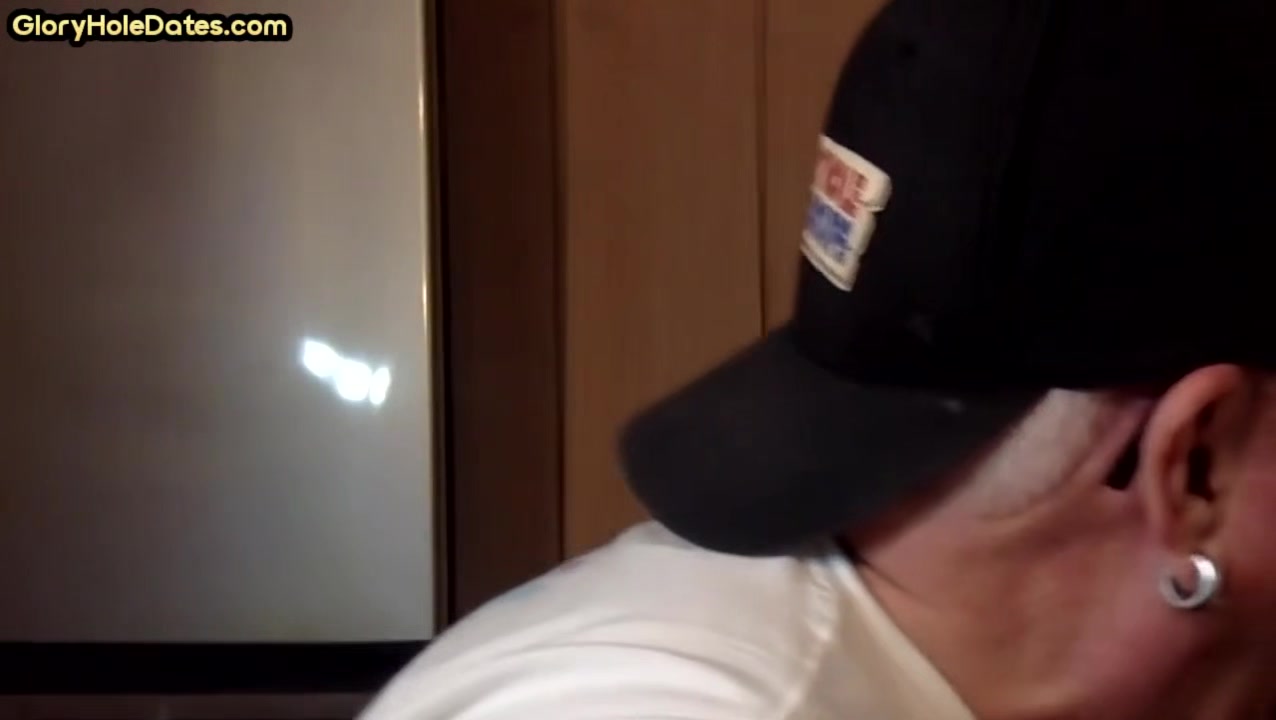 Real greedy gloryhole DILF sucks cock in homemade closeup