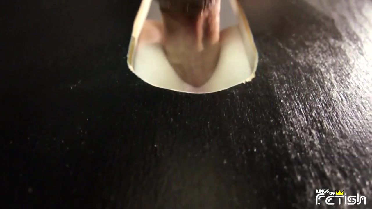 Horny twink gets anal sex through gloryhole in bareback style from his partner