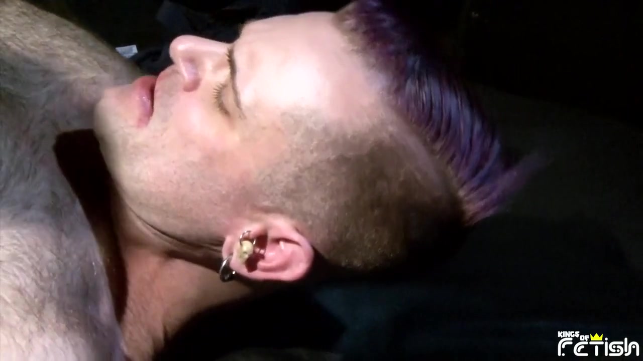 Two horny guys pound deep their tight asses in bareback style
