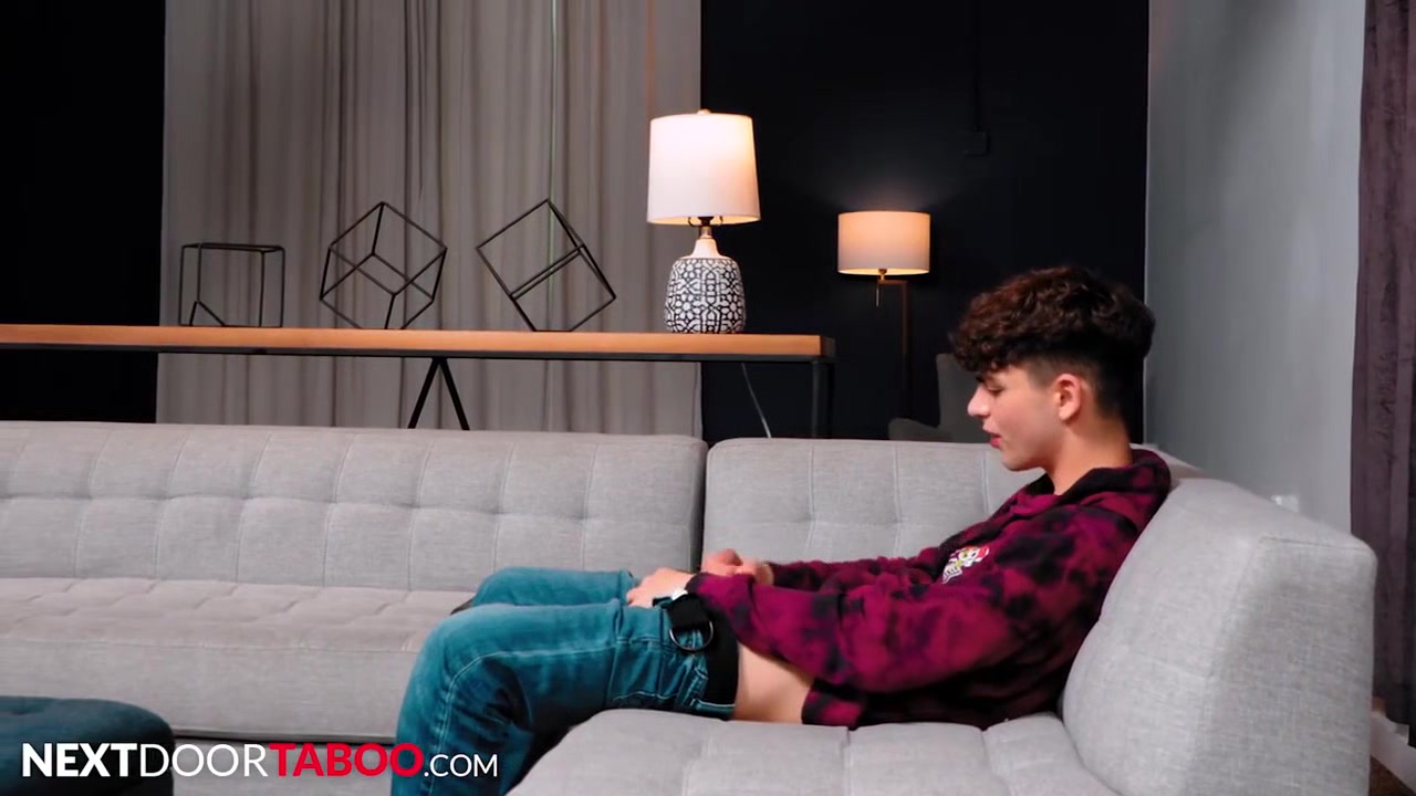 Twink Discovers That Nasty Stebro Is A Porn Star, Ma