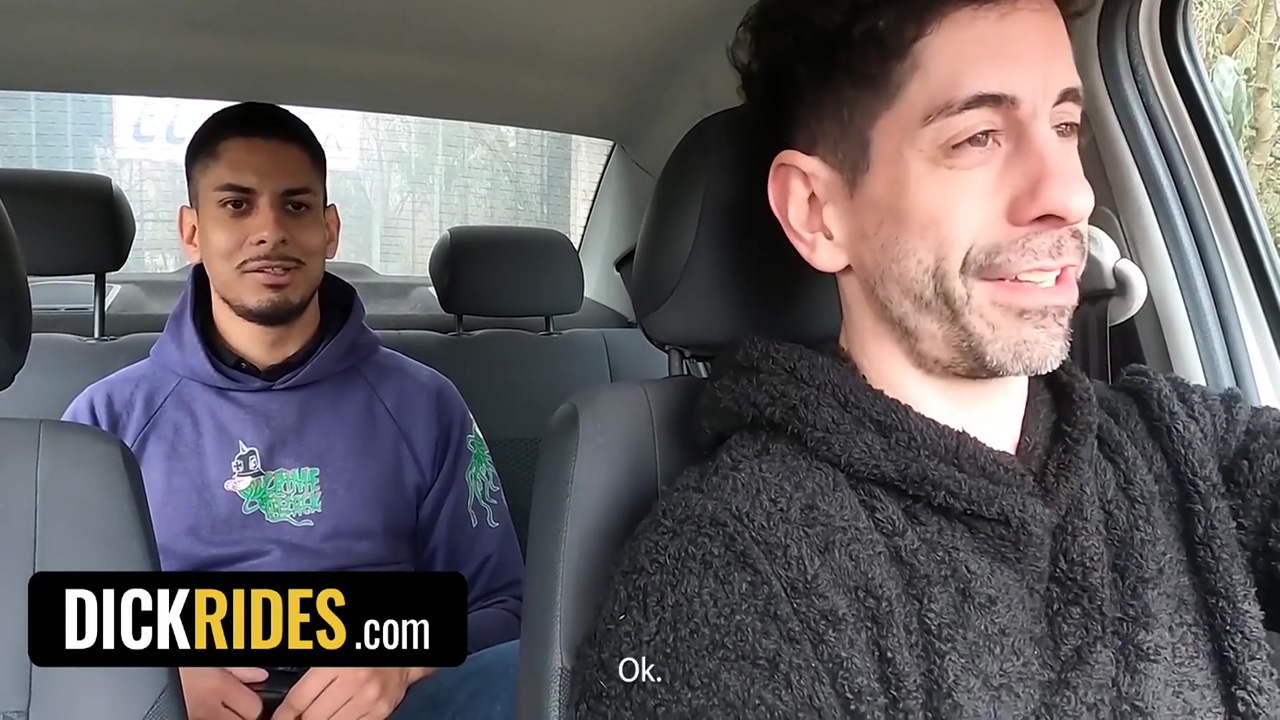 Perv Cab Driver Seduces His Straight Passenger And Teaches Him How To Deepthroat - Dickrides