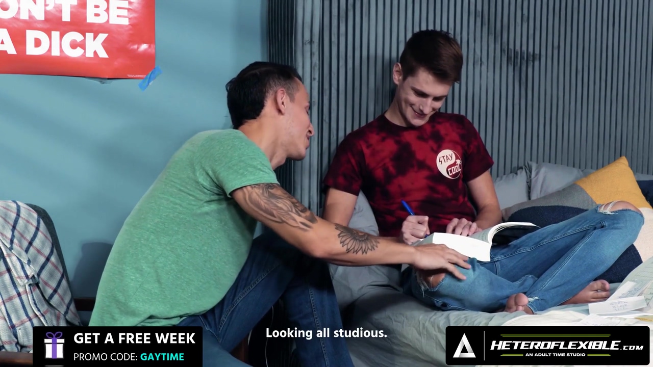 Heteroflexible - Study Buddies Trevor Harris & Des Irez Take Break From Studying To Fuck Each Other