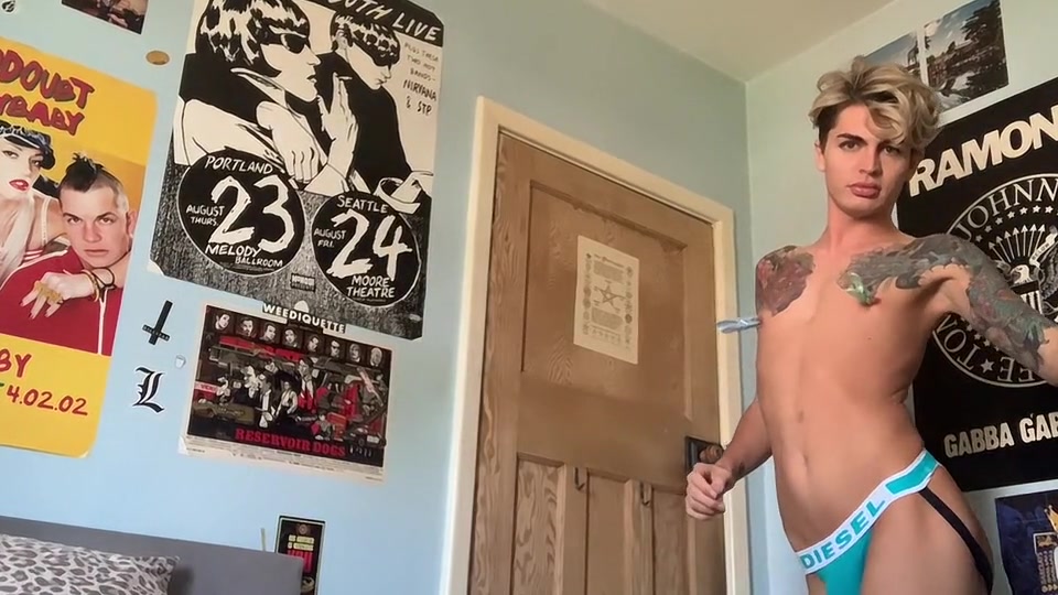 Ryo Is An Experienced Boy - Ryo Foxx