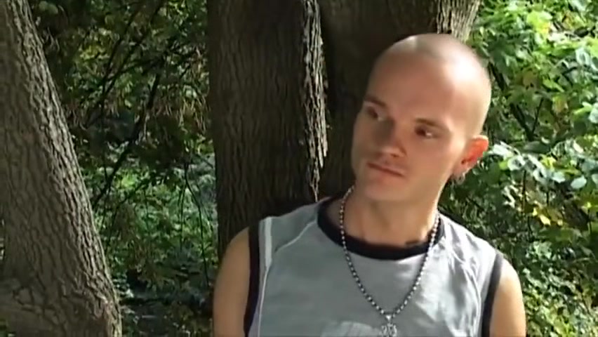 Gangster Alert (sneaker Sex)