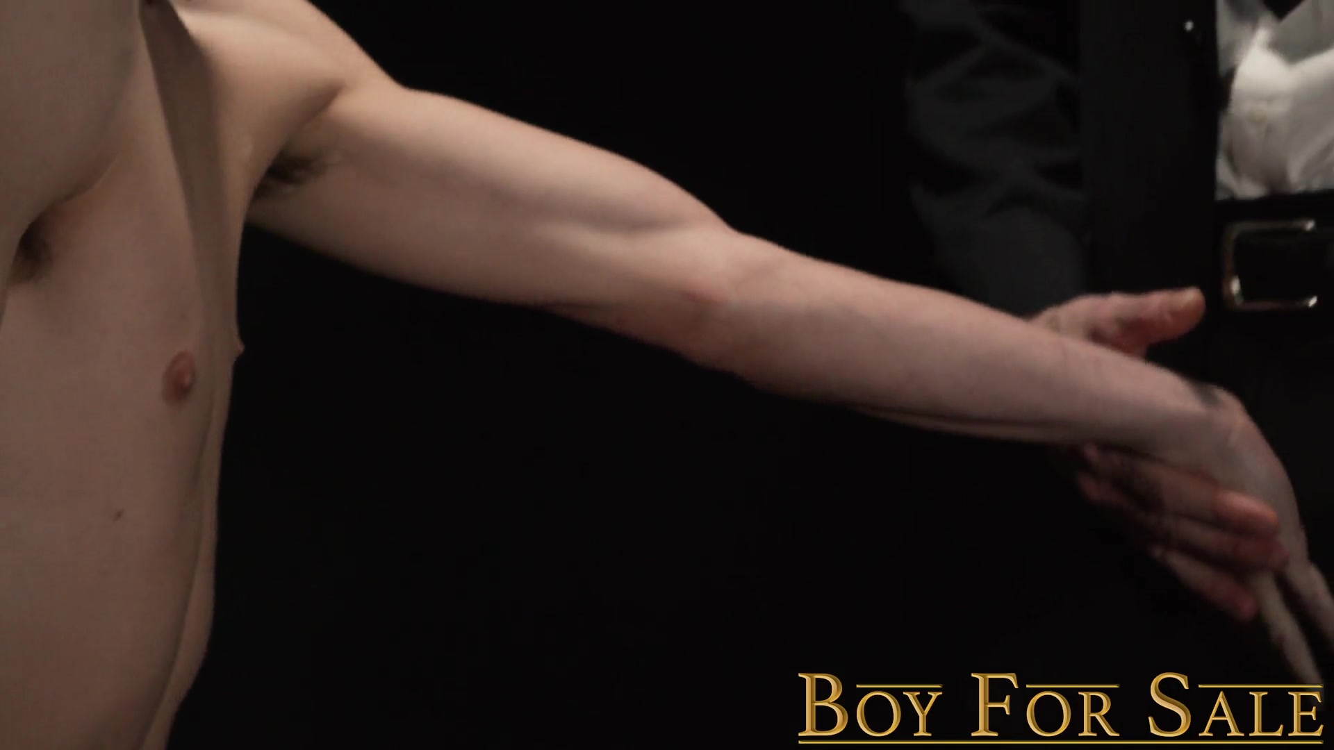 THE BOY AUSTIN Chapter 14 - The Merchandise