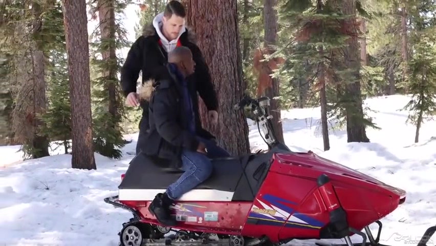 Roman Todd And Max Konnor In And Snow Plow With Bottoming For Thirsty