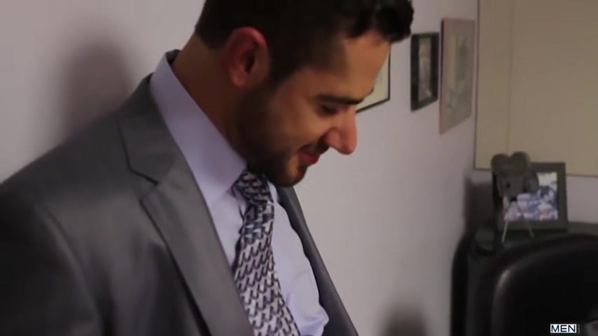 Dean Monroe And Topher Dimaggio - Office Anal Bang With Slick And And