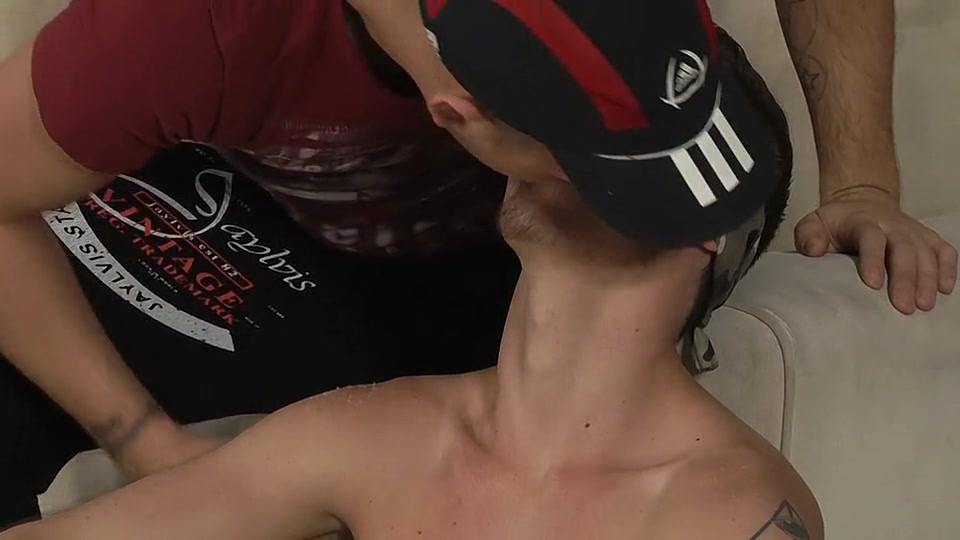 Nathan Is Orally Obedient! - Nathan Hope & Deacon Hunter