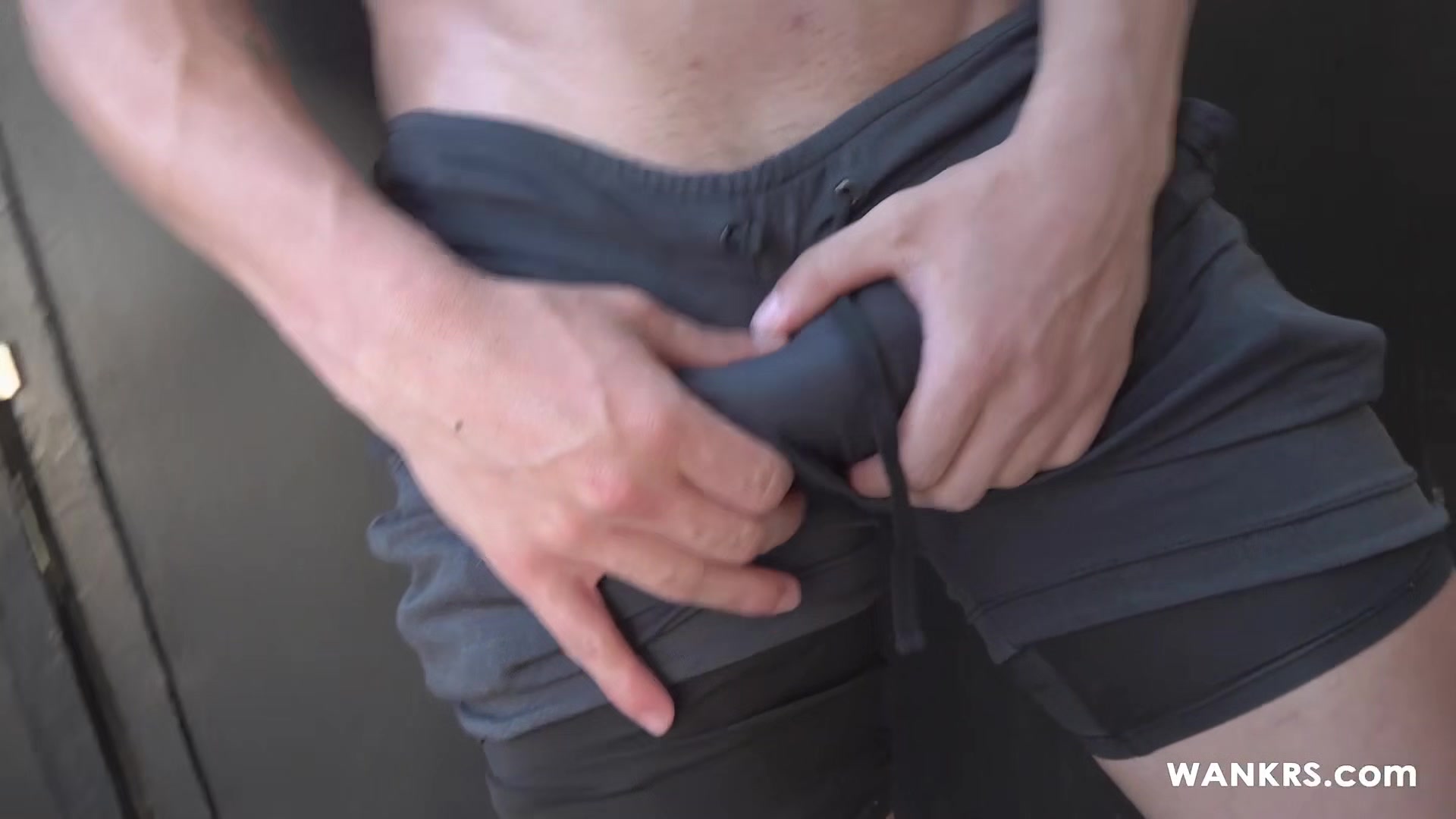 Jerking off my Latin Cock for Wankrs