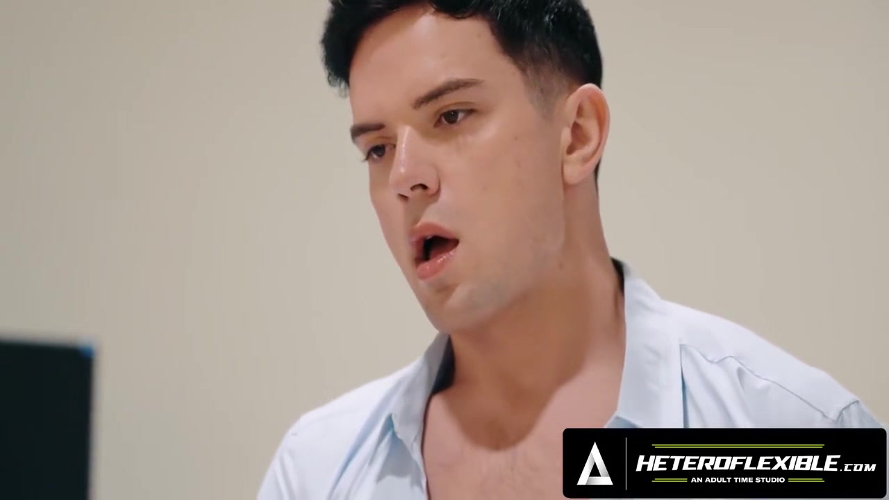 Heteroflexible - Pervert Doctor Dakota Payne Starts Jerking Off During Michael Boston Prostate Exam 17 Min